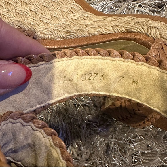 Stuart Weitzman Elixir Tan Leather Braided Wedges - Picture 5 of 14